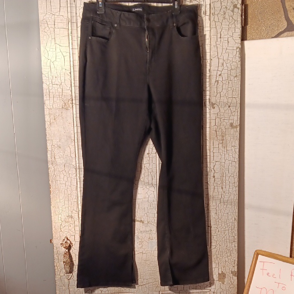 D. Jeans Elegant Dark Denim